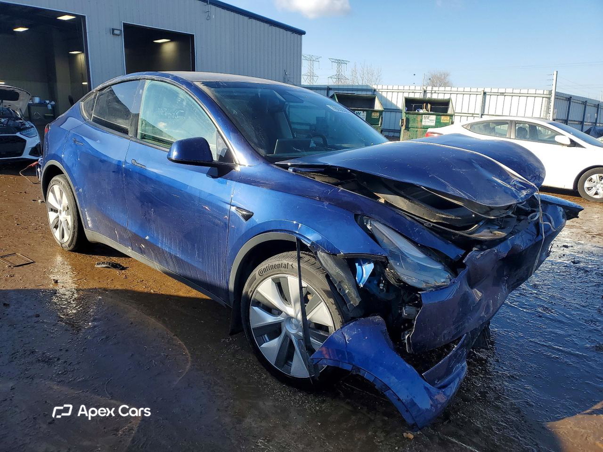 Tesla Model Y 2023