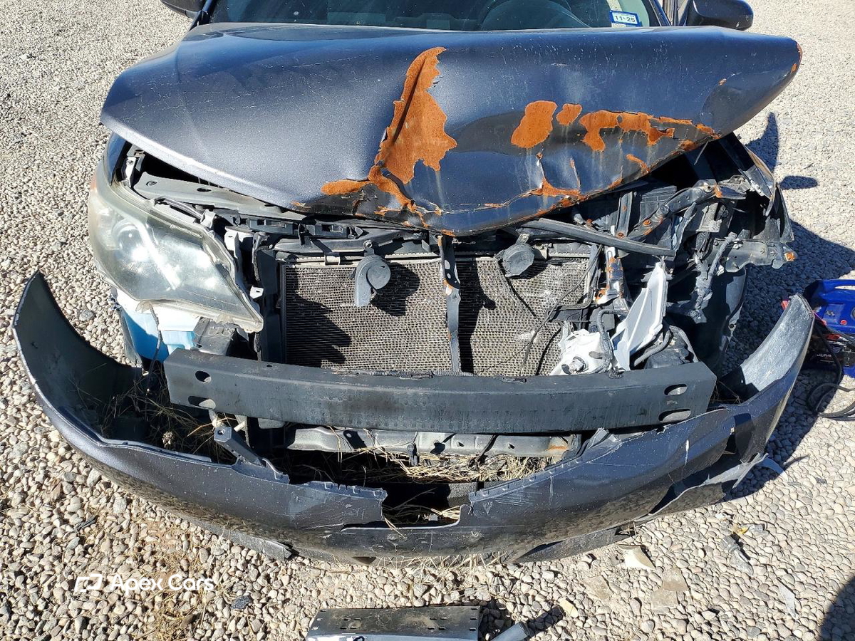 Toyota Camry 2012