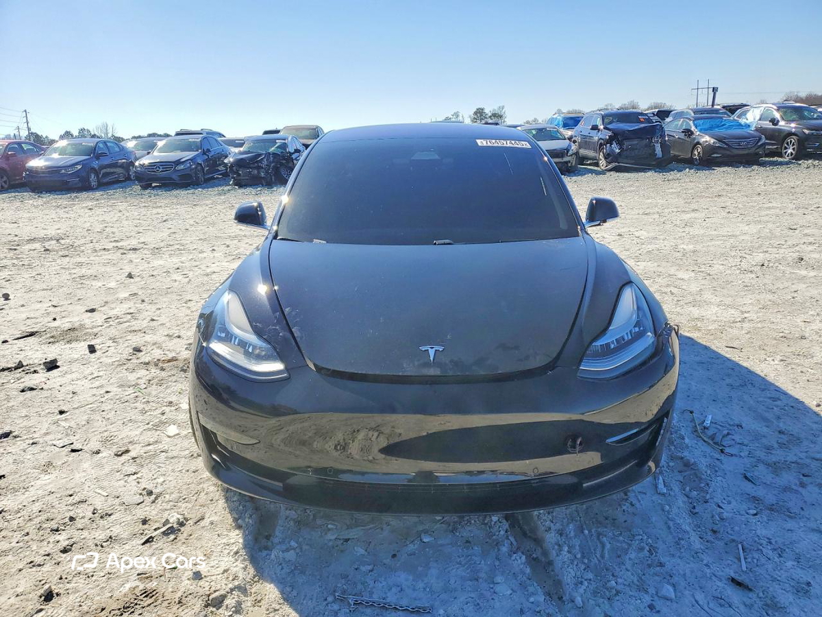 Tesla Model 3 2018