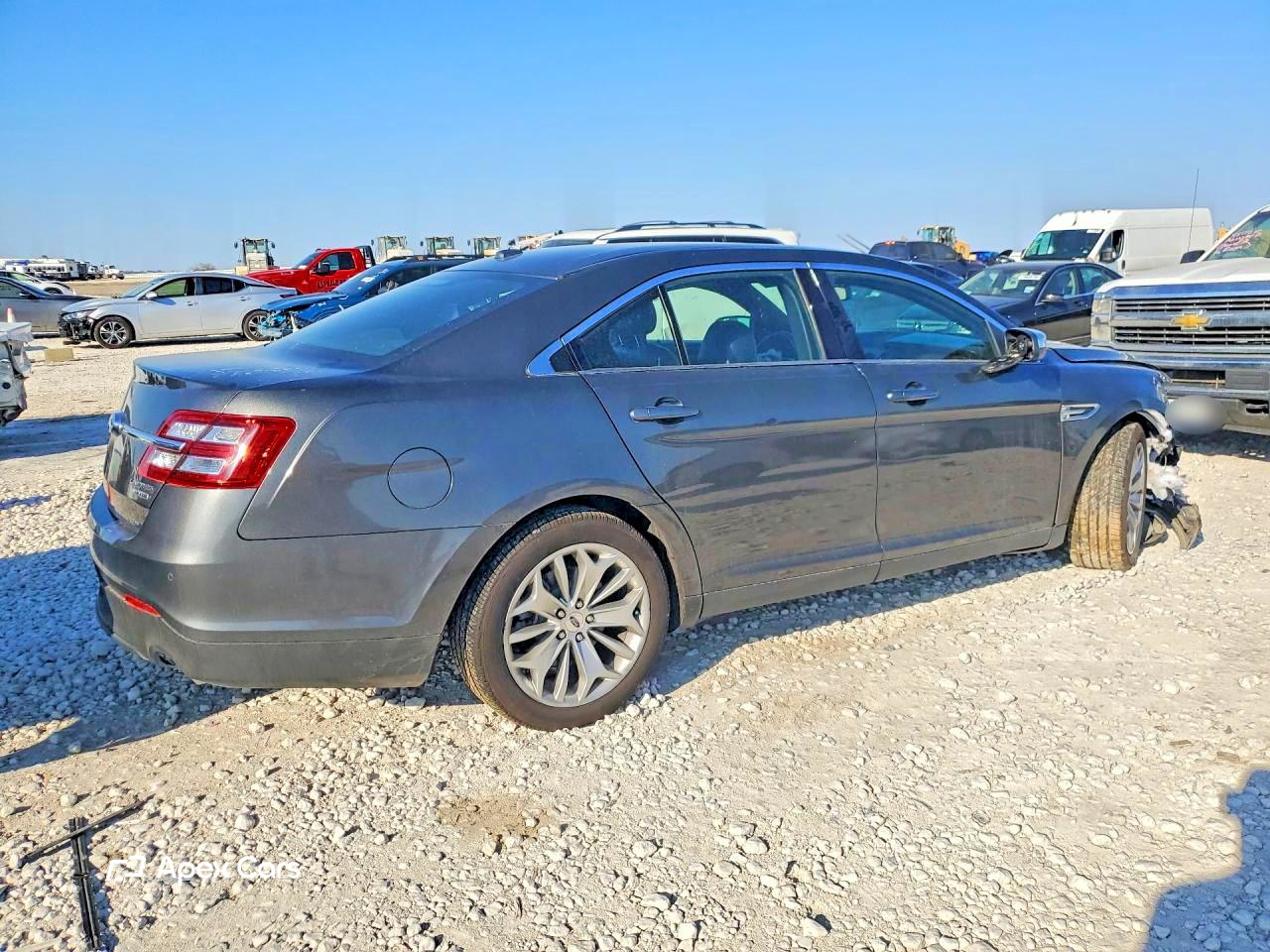 Ford Taurus 2016