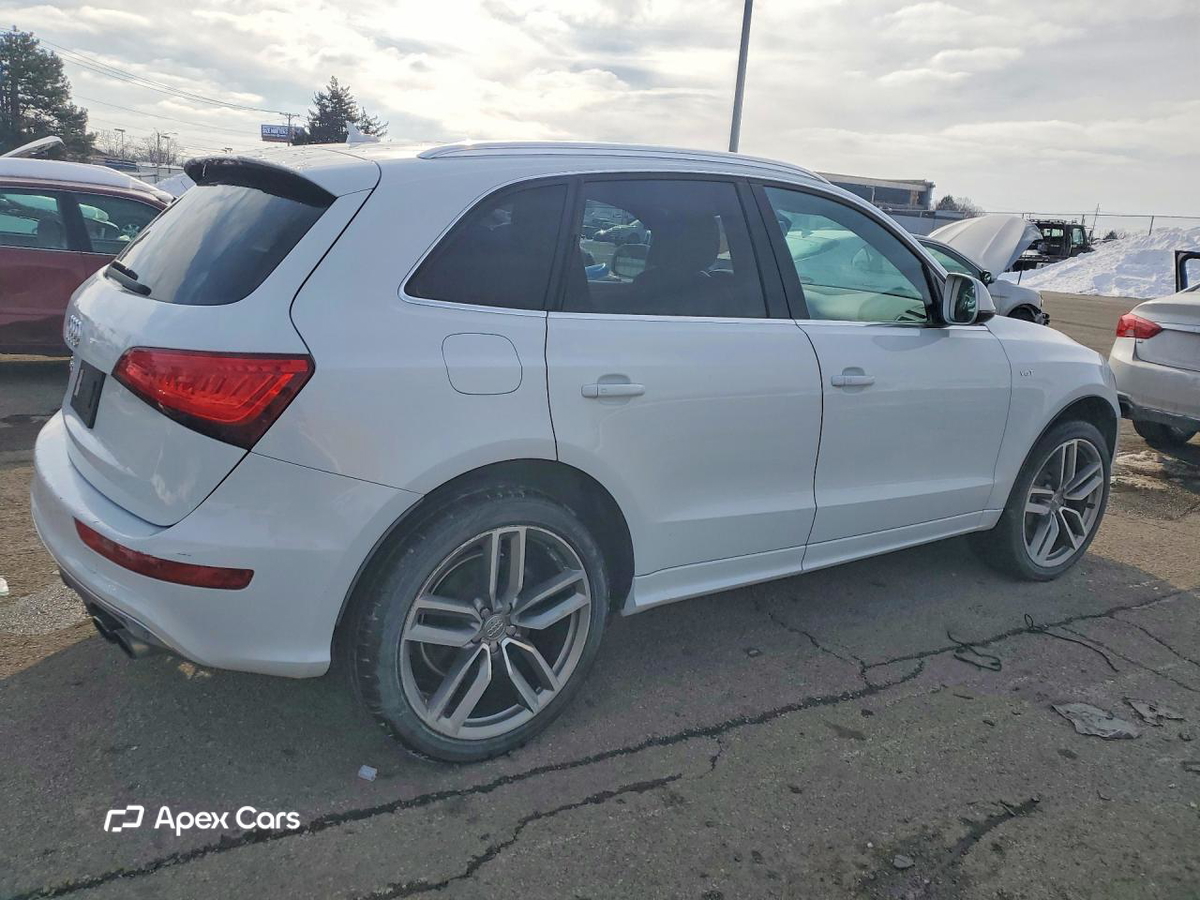 Audi SQ5 2014