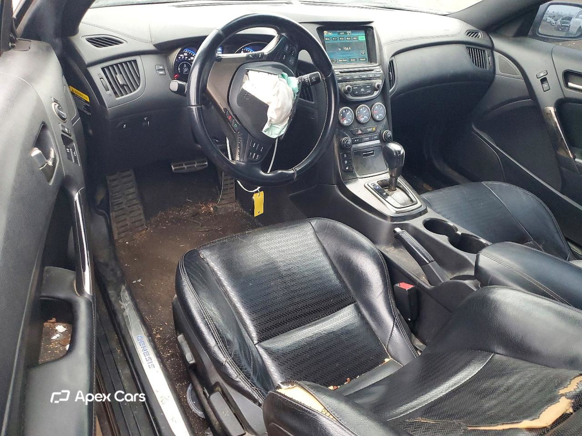 Hyundai Genesis 2013
