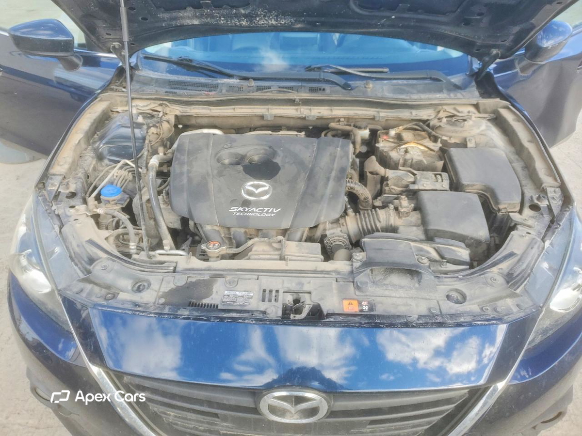 Mazda 3 2015