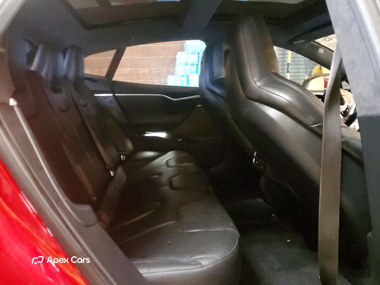 Tesla Model S 2015
