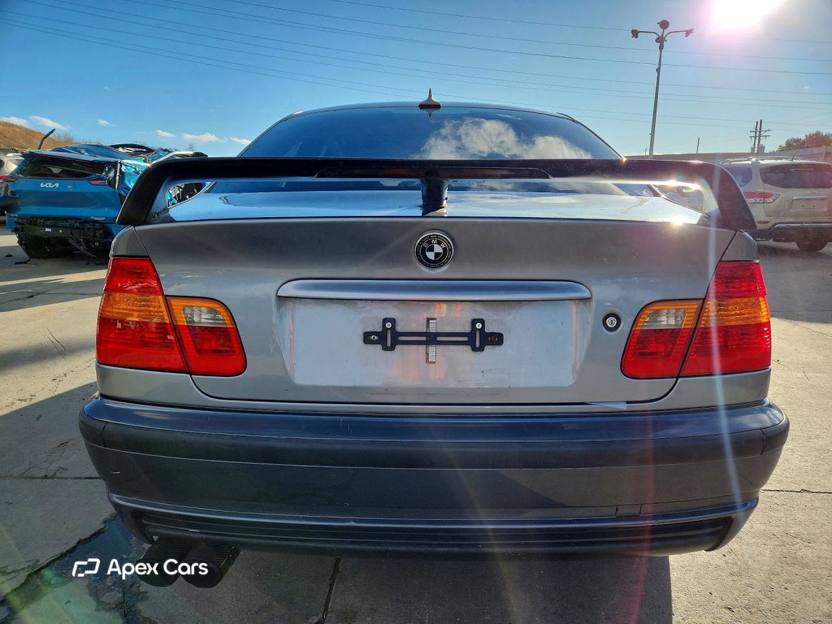 BMW Series 3 2005