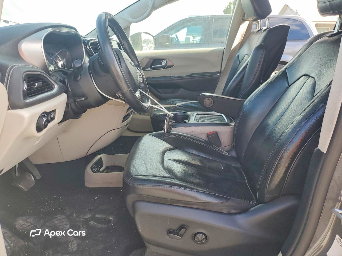 Chrysler Pacifica 2022