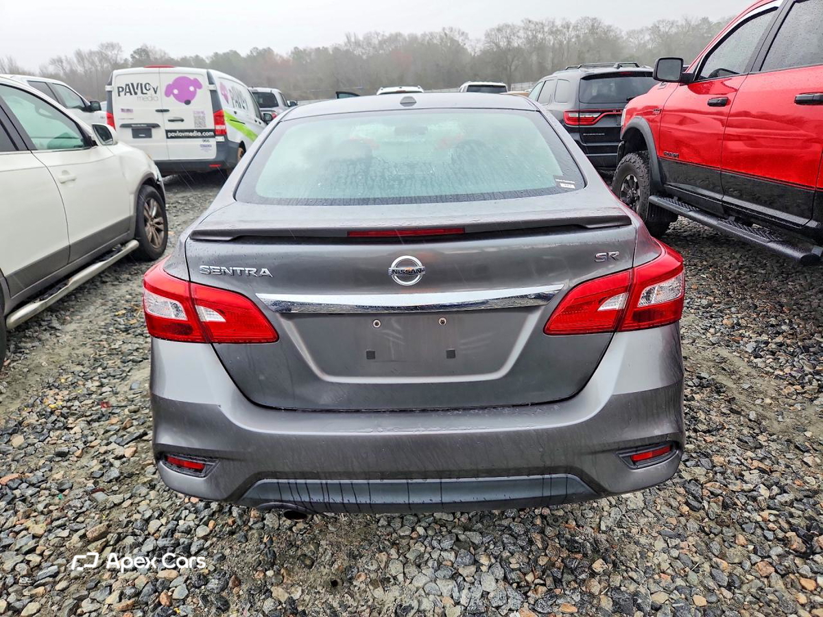 Nissan Sentra 2018