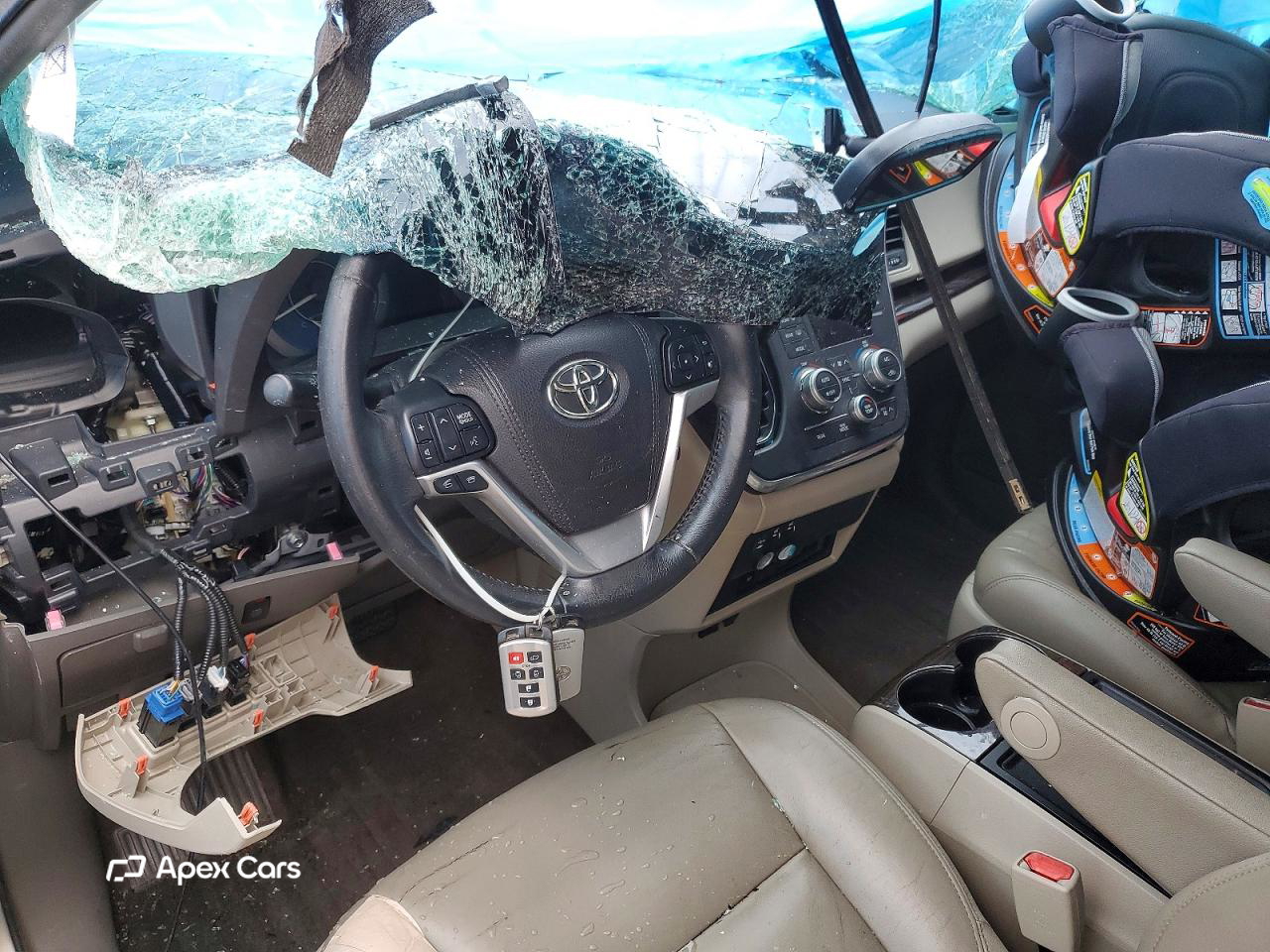 Toyota Sienna 2016