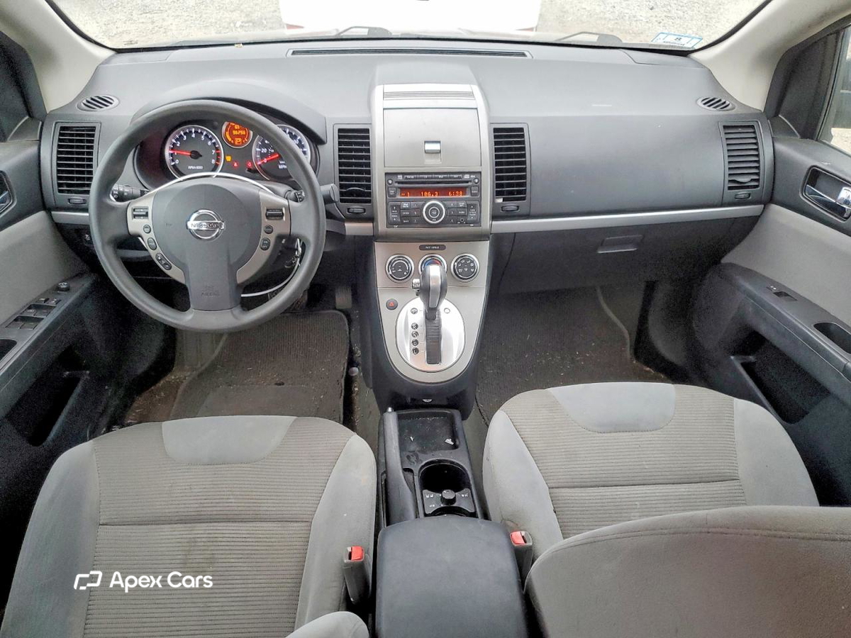 Nissan Sentra 2012