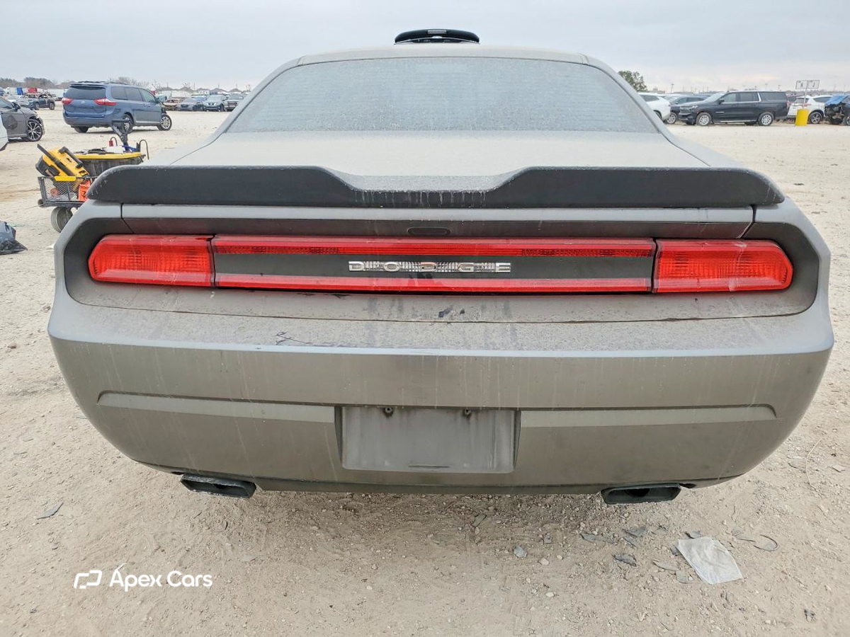 Dodge Challenger 2012