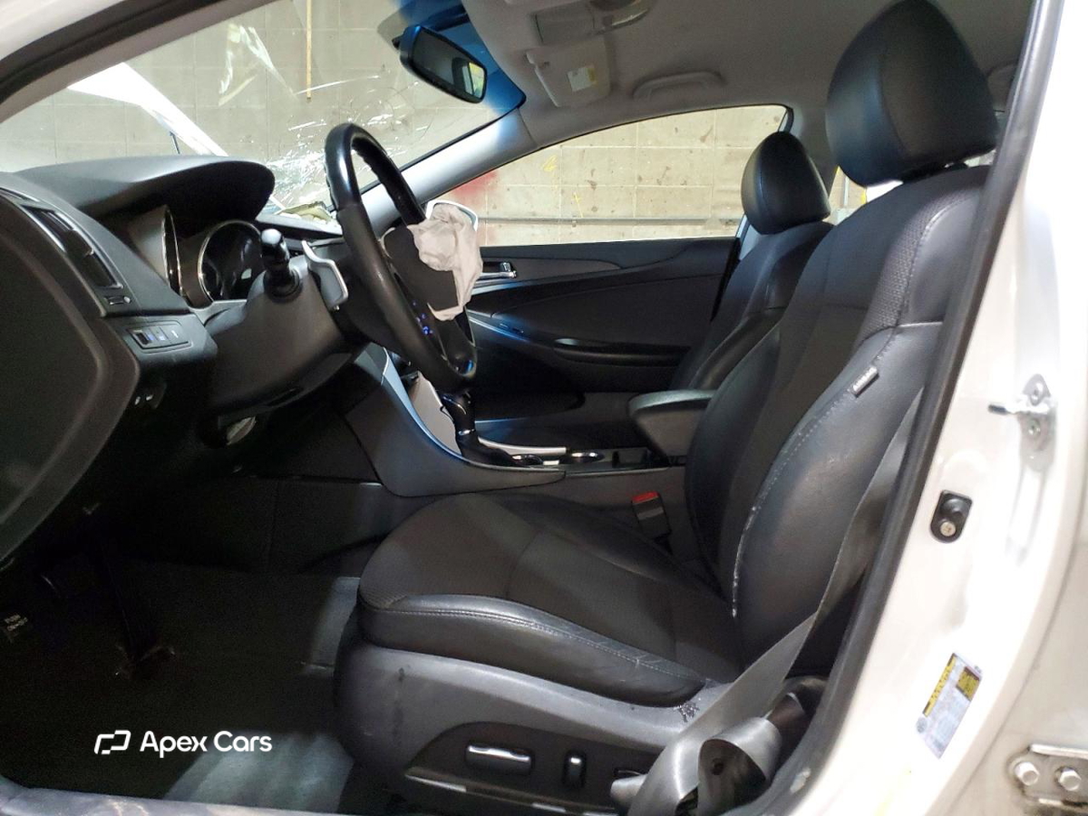 Hyundai Sonata 2011