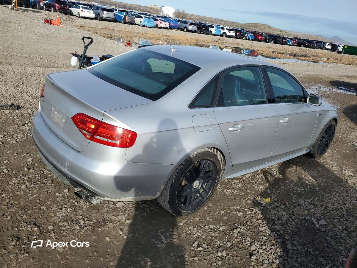 Audi S4 2011