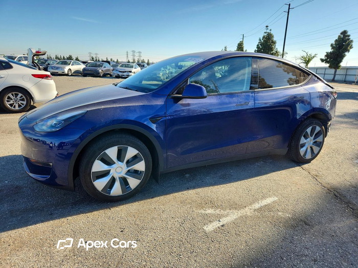 2024 Tesla Model Y - Image 1 of 5