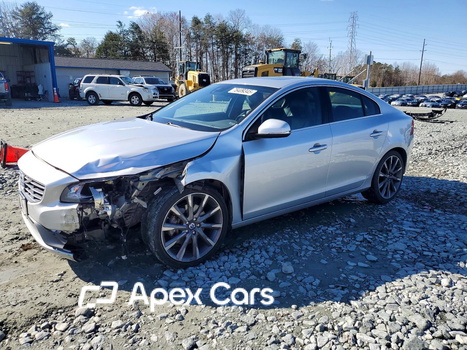 Volvo S60 2015 - Image 1 of 13