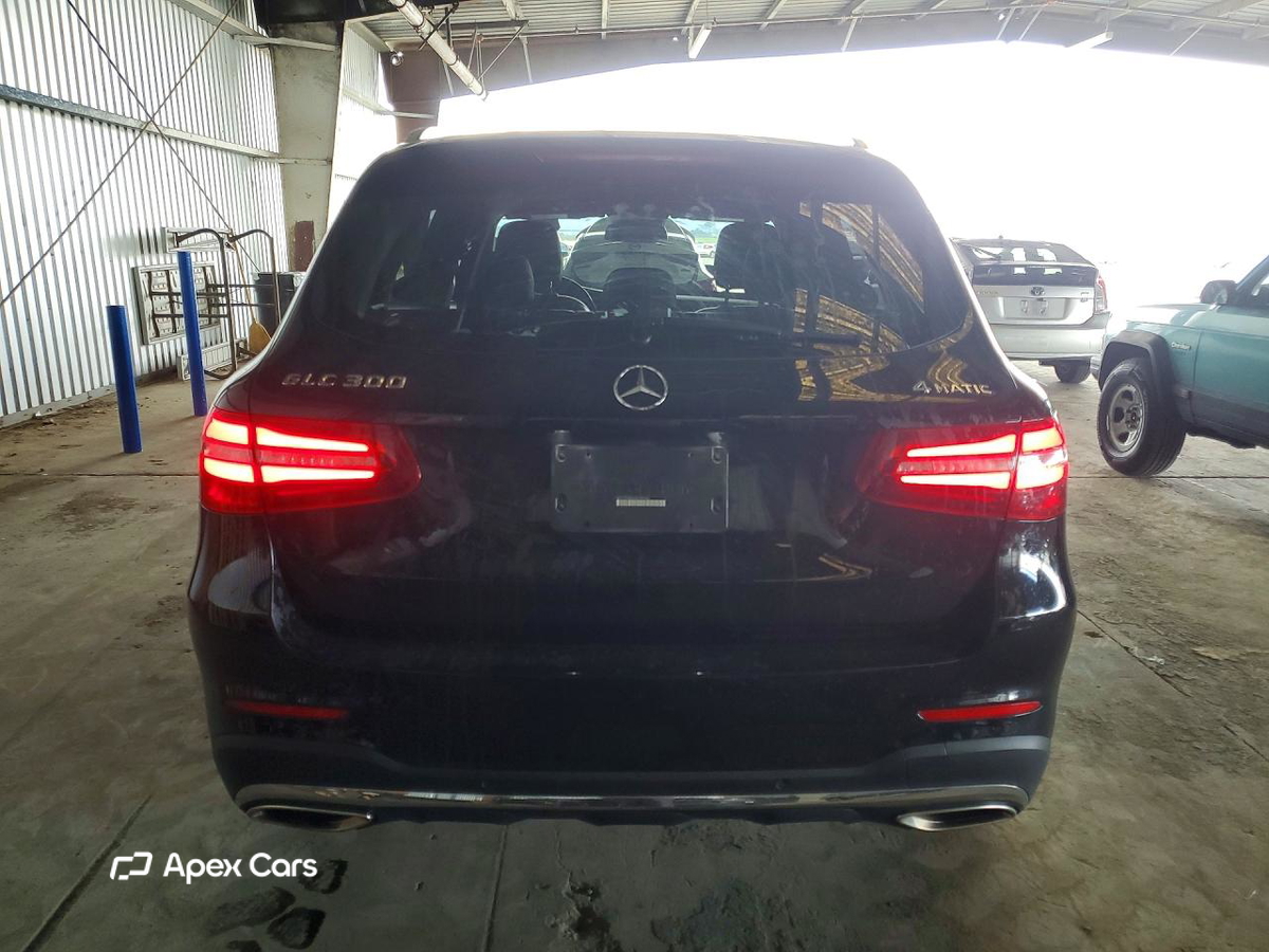 Mercedes-Benz GLC 2016