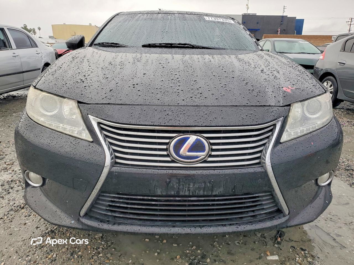 Lexus ES 2013