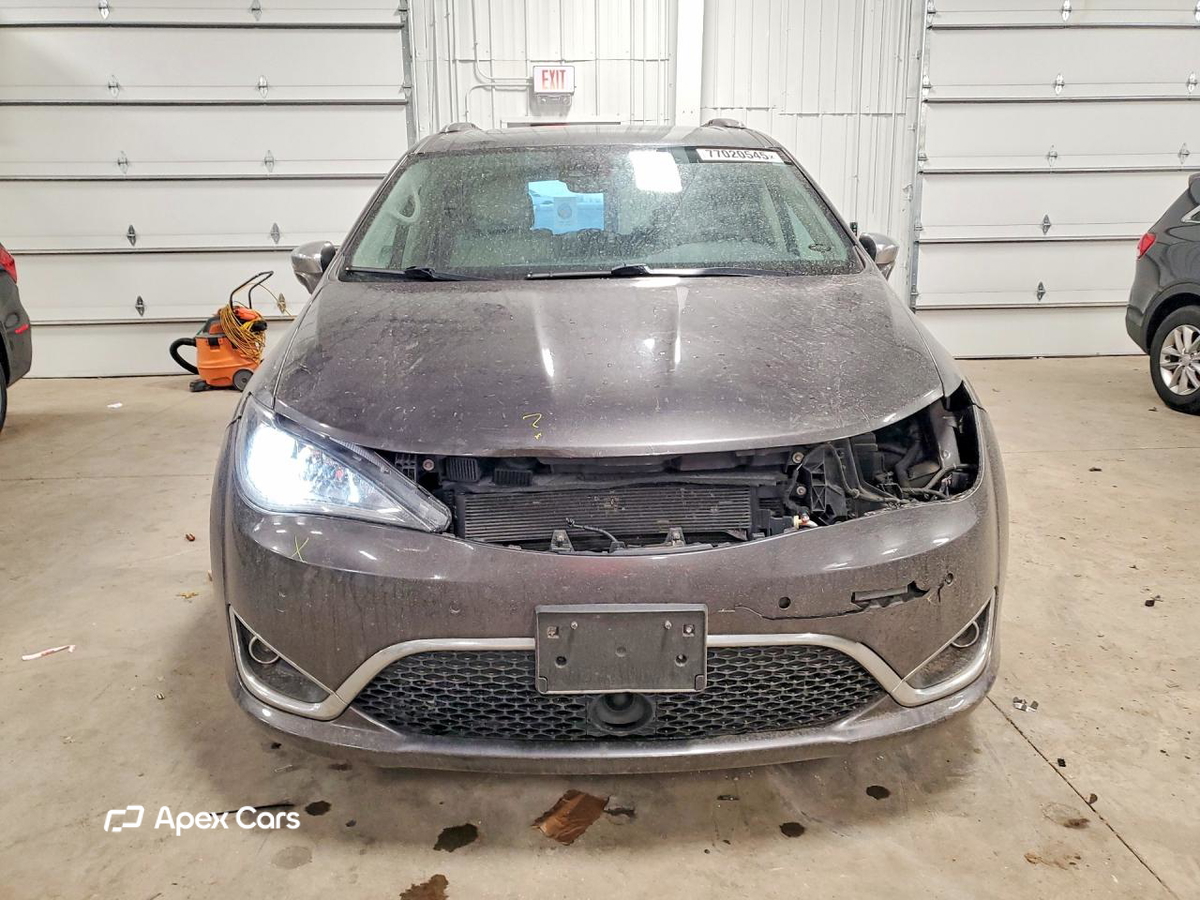 Chrysler Pacifica 2017