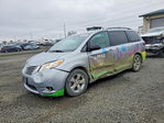 Toyota Sienna 2016