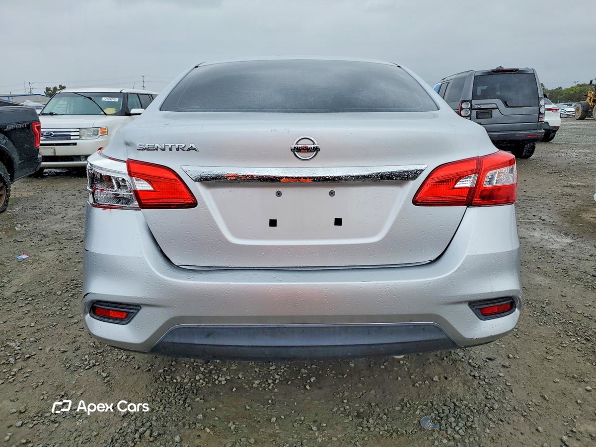 Nissan Sentra 2016