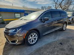 Chrysler Pacifica 2017