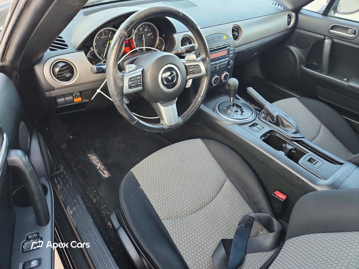 Mazda MX-5 2011