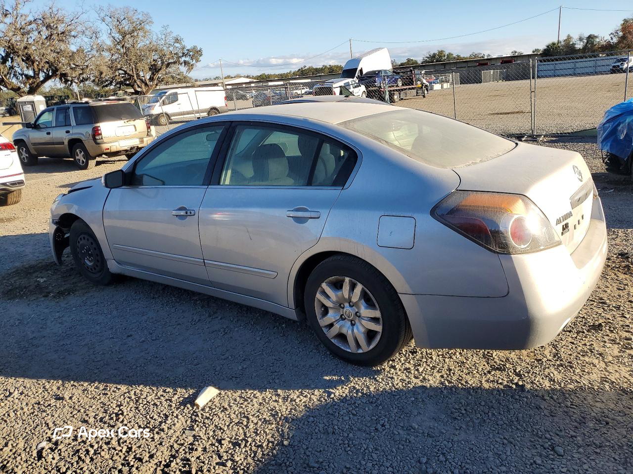 Nissan Altima 2012