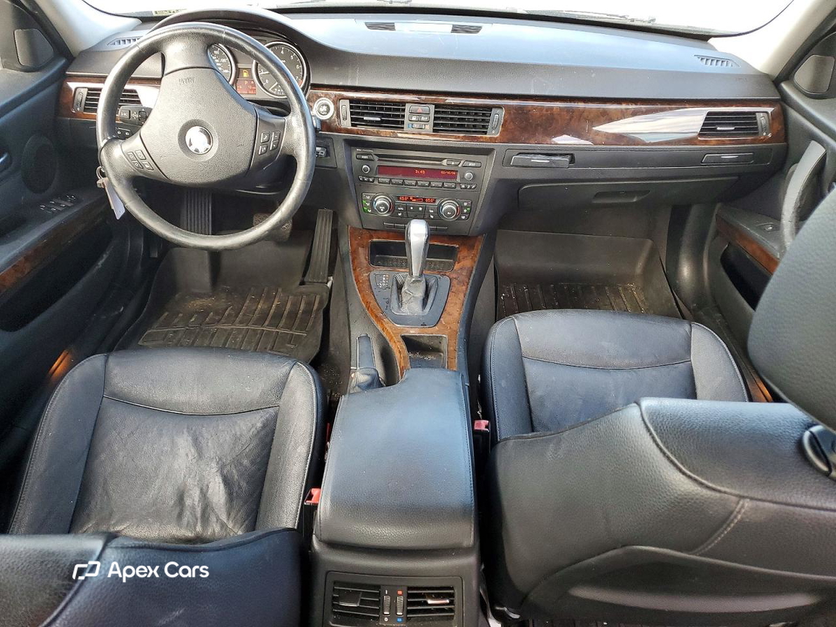 BMW Series 3 2011