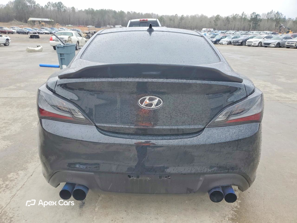 Hyundai Genesis 2011