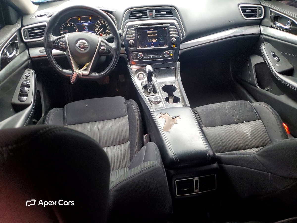 Nissan Maxima 2019