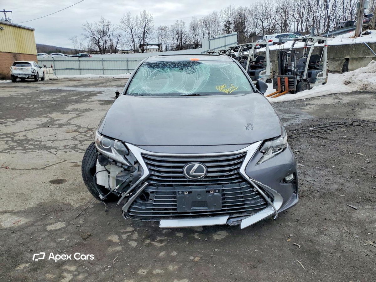 Lexus ES 2017