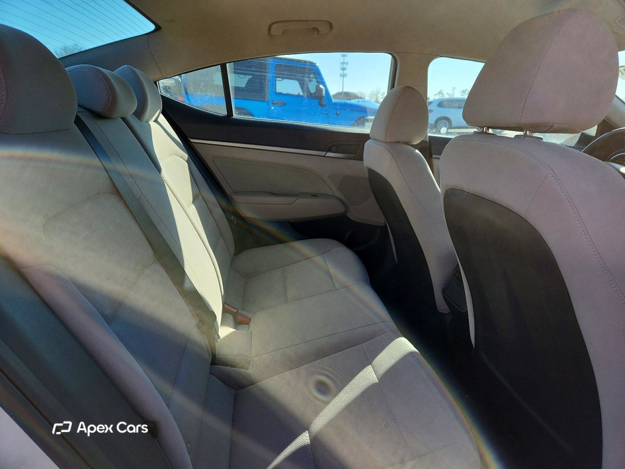 Hyundai Elantra 2017