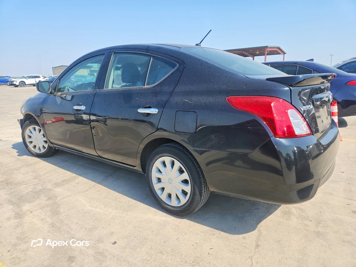 Nissan Versa 2019