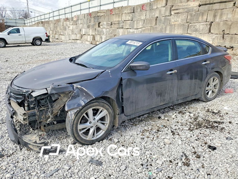 Nissan Altima 2013 - Image 1 of 12