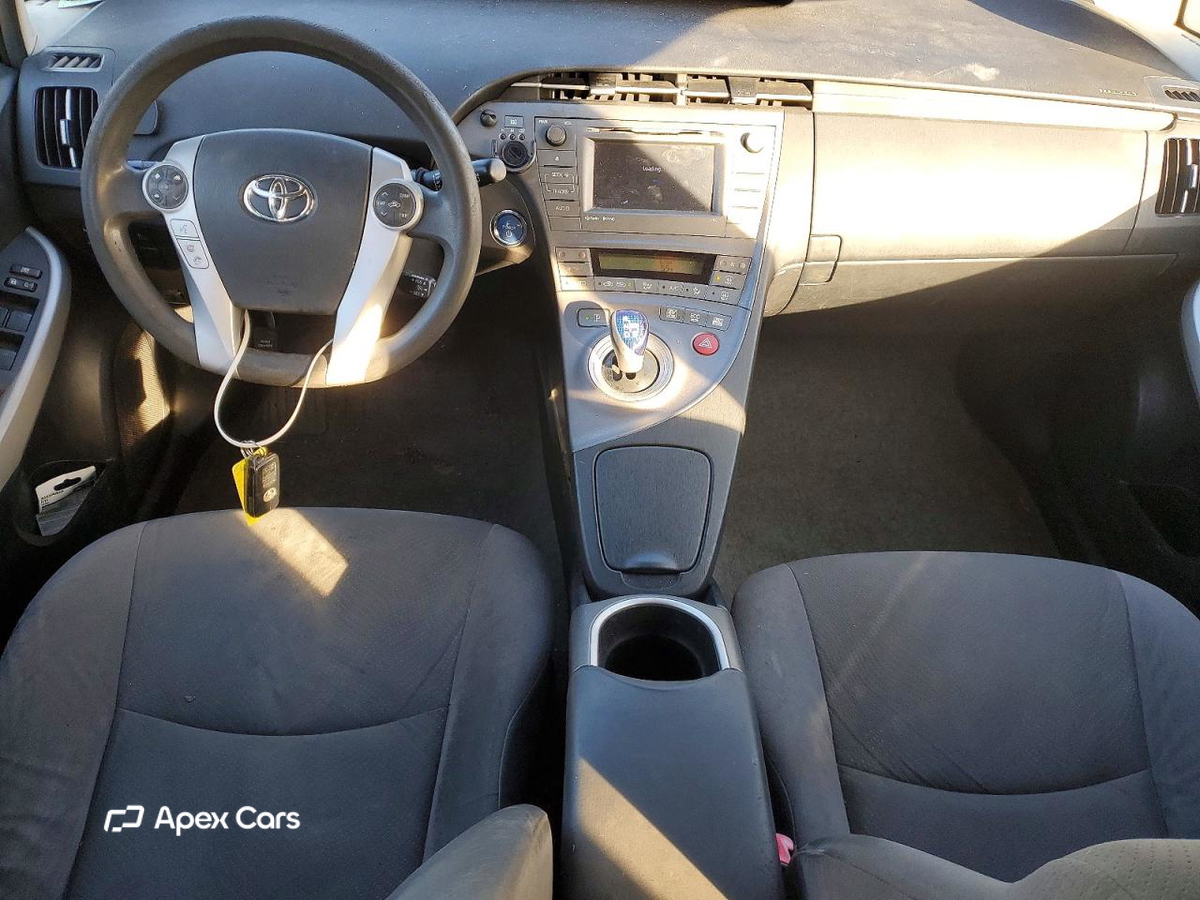 Toyota Prius 2012