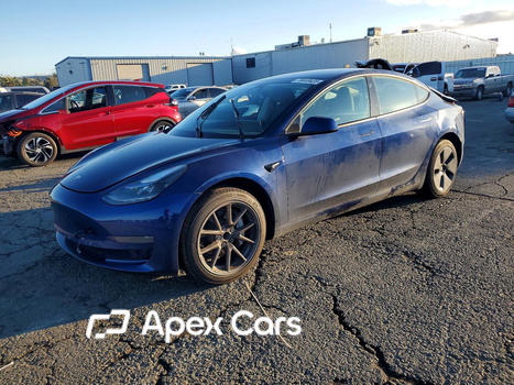 Tesla Model 3 2023 - Image 1 of 12