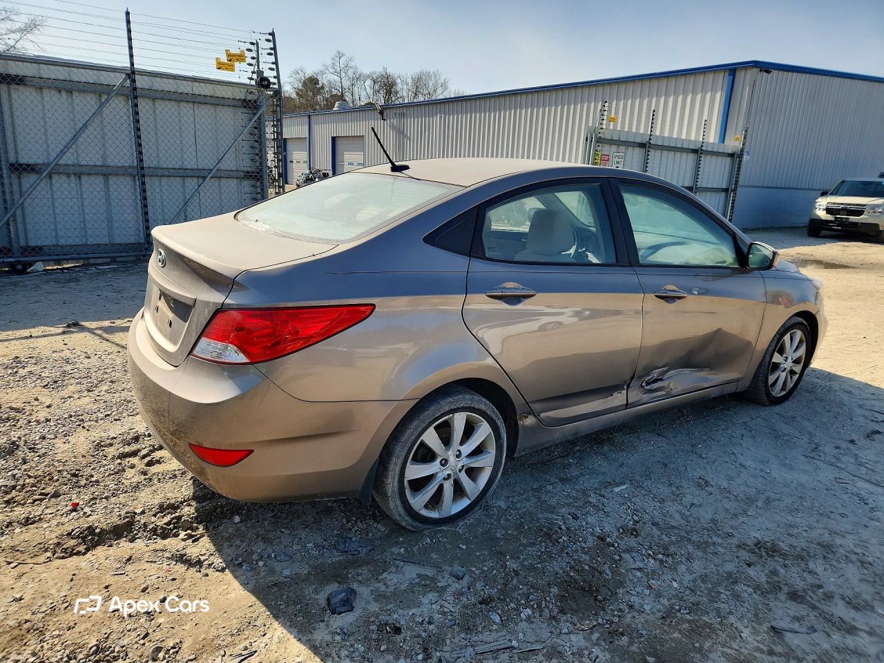 Hyundai Accent 2013