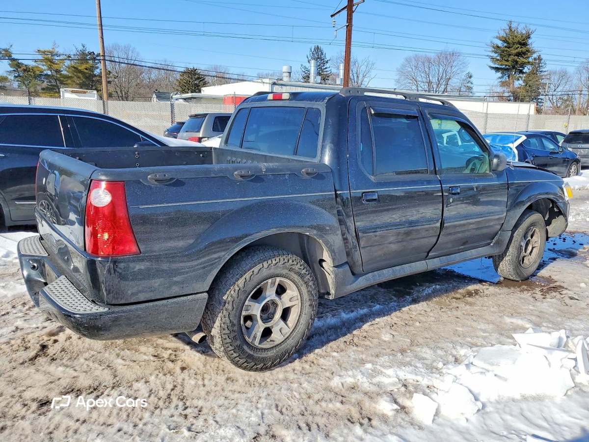 Ford Explorer 2004