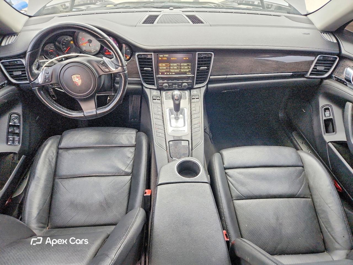 Porsche Panamera 2012