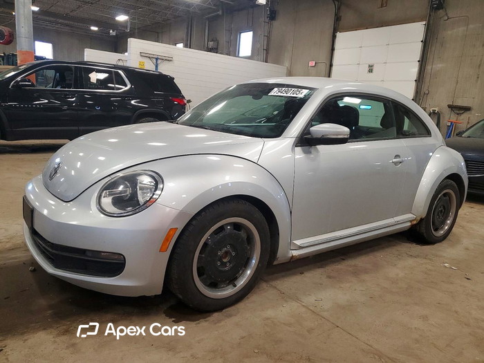 2013 Volkswagen Beetle - Image 1 of 5