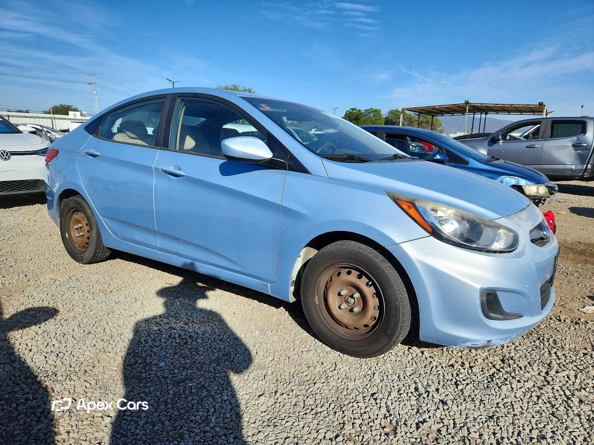 Hyundai Accent 2013