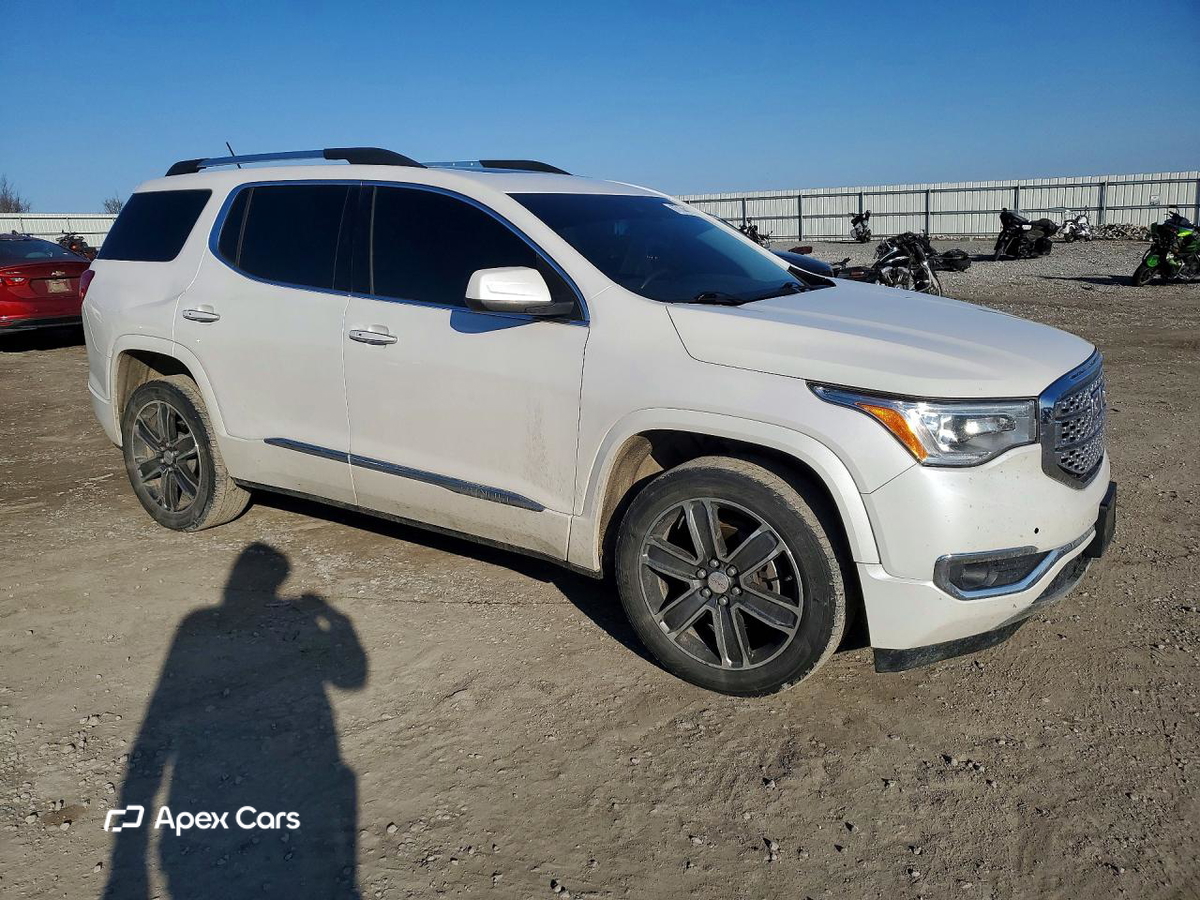GMC Acadia 2017