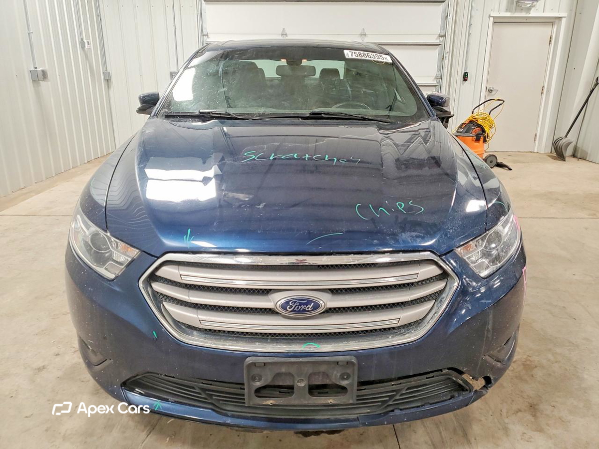 Ford Taurus 2016