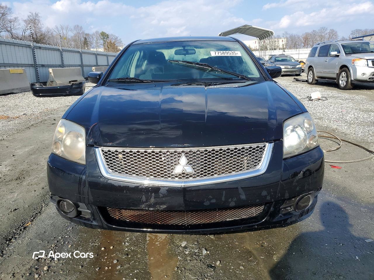 Mitsubishi Galant 2012