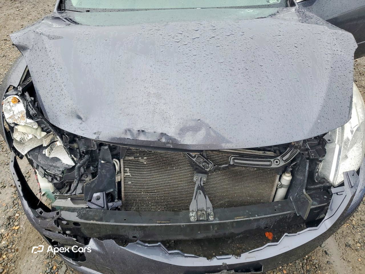 Nissan Altima 2012