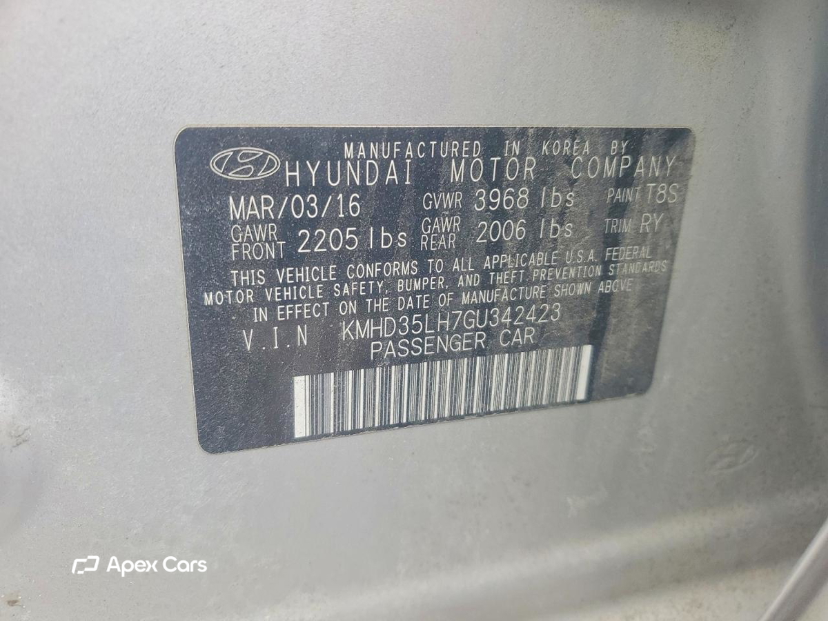 Hyundai Elantra 2016