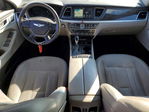 Hyundai Genesis 2015