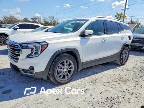 GMC Terrain 2022 - Image 1 of 14