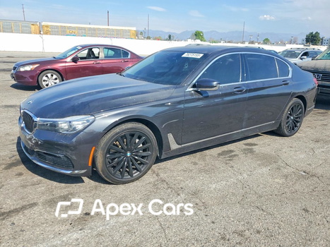 BMW Series 7 2018 - Image 1 of 13