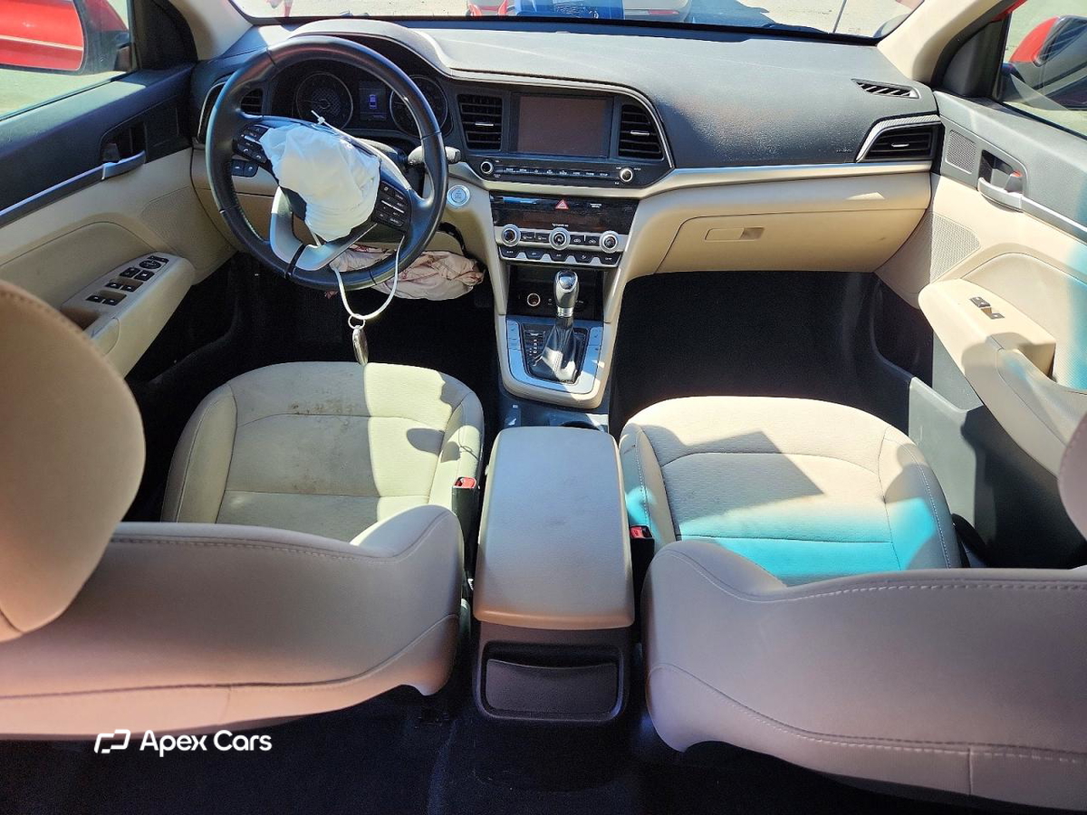 Hyundai Elantra 2019