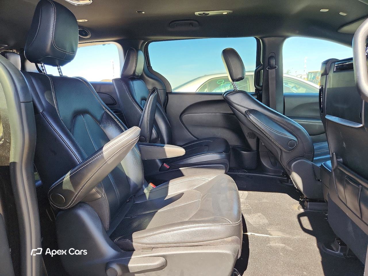 Chrysler Pacifica 2022